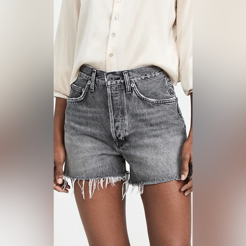 AGOLDE - Dee Short in Moxy
NWT
Regular price$138.00 - Sold Out